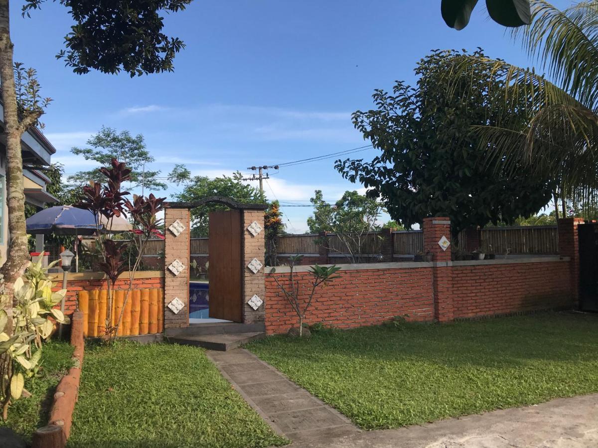 Bello Bungalow Batukliang Luaran gambar