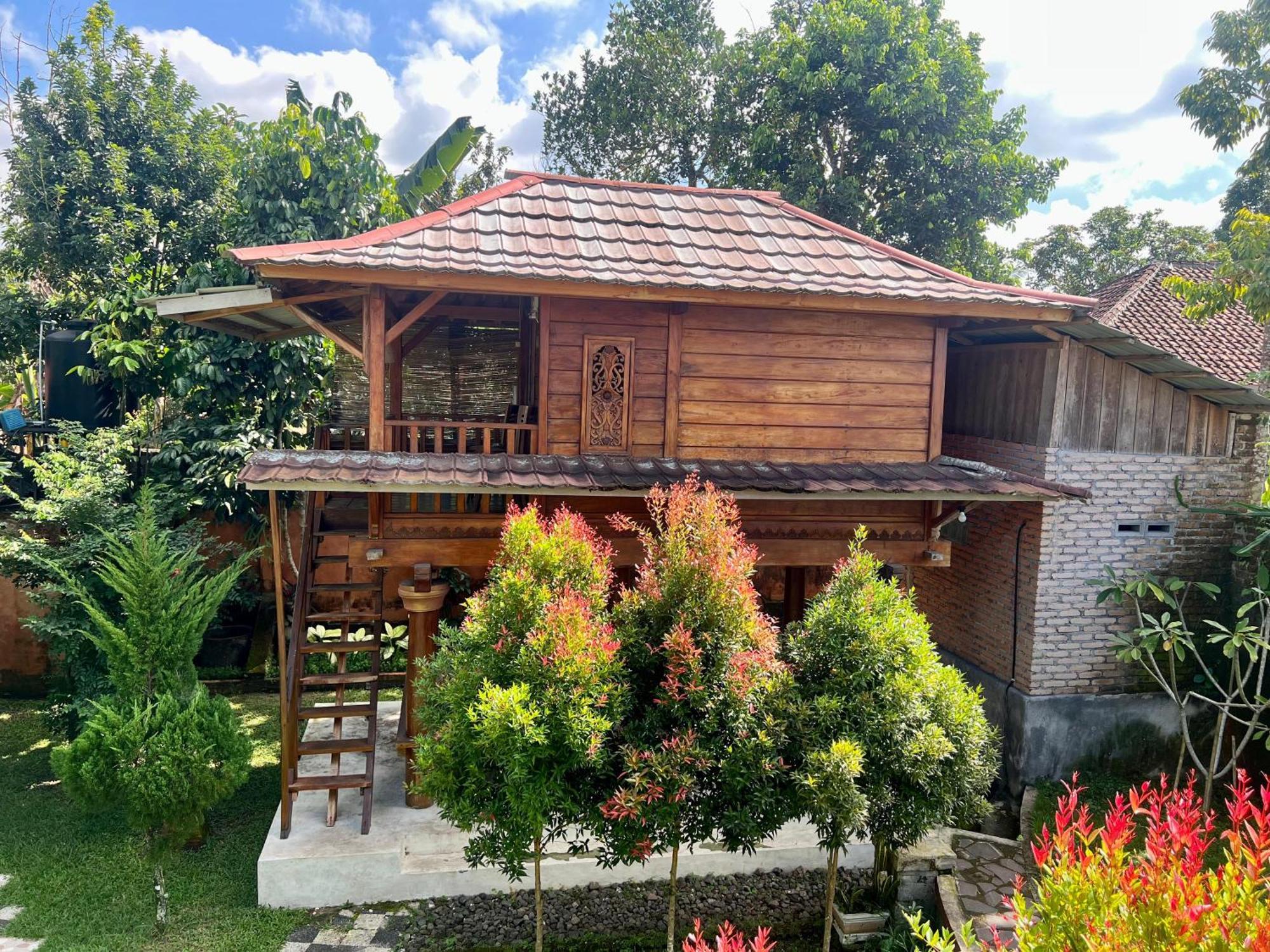 Bello Bungalow Batukliang Luaran gambar