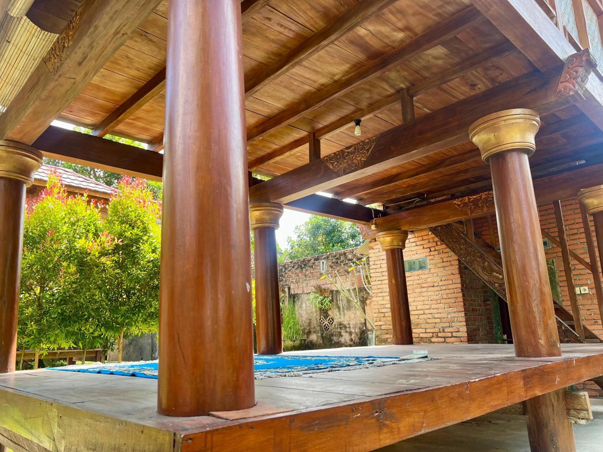Bello Bungalow Batukliang Luaran gambar