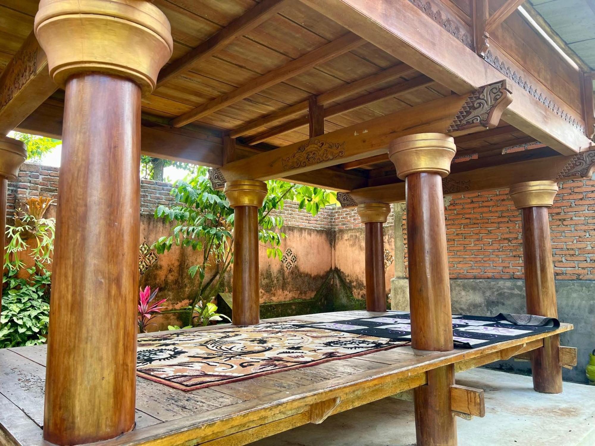 Bello Bungalow Batukliang Luaran gambar